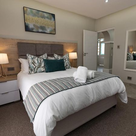 Caribbean Estates - 35 Montego Bay By Luxe Apartment Порт Едуард Екстериор снимка