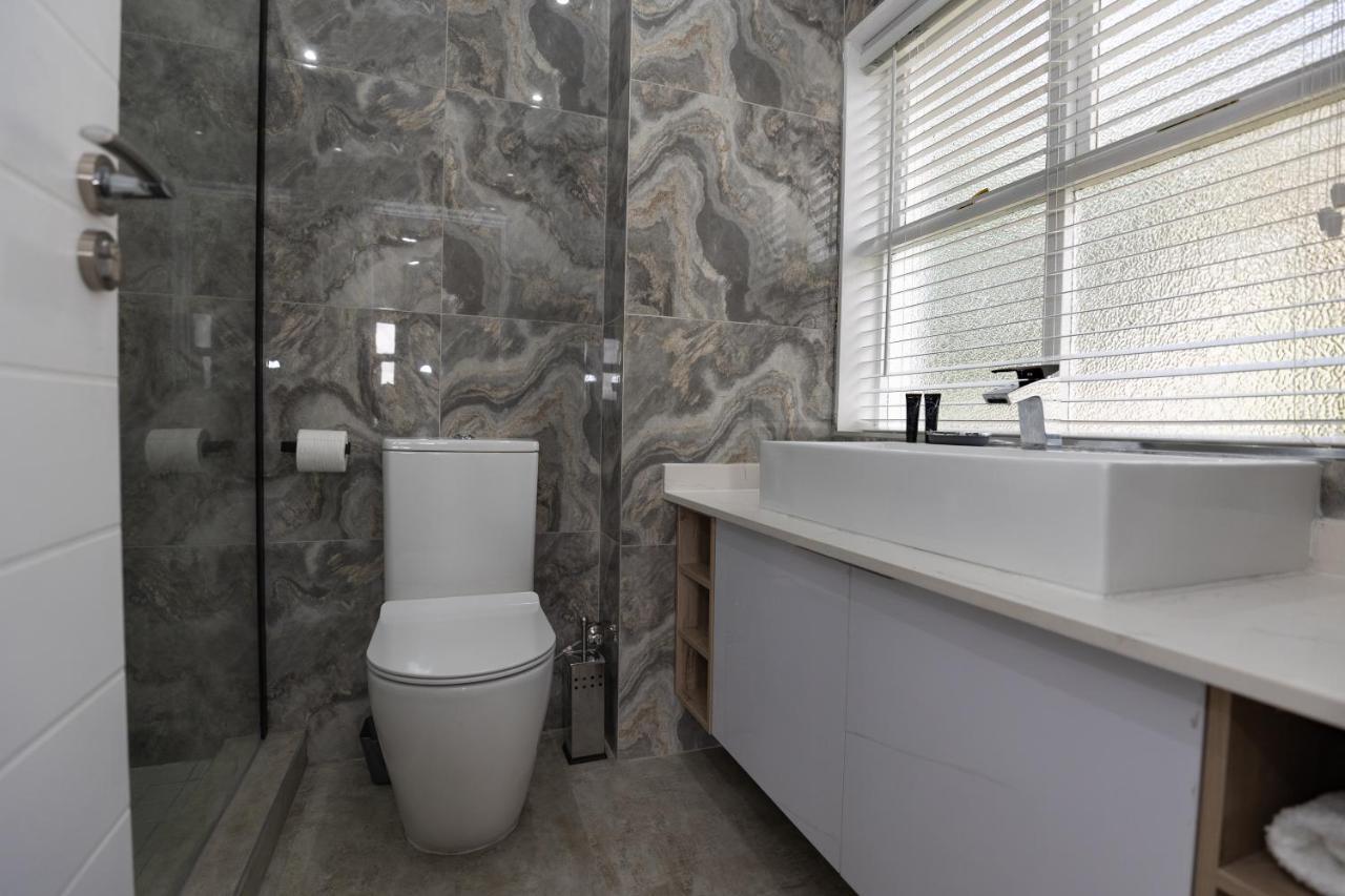 Caribbean Estates - 35 Montego Bay By Luxe Apartment Порт Едуард Екстериор снимка